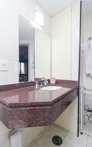 Studio à venda com 35m², 1 quarto e sem vaga Studio à venda com 35m², 1 quarto e sem vagaBanheiro
