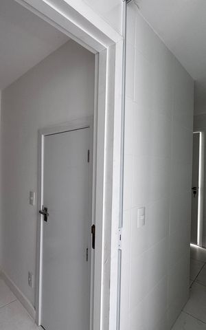 Apartamento para alugar com 324m², 3 quartos e 4 vagas Apartamento para alugar com 324m², 3 quartos e 4 vagasCozinha e Área de Serviço