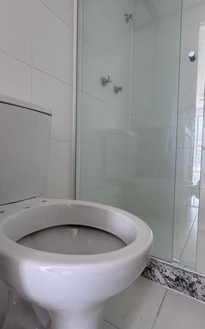 Apartamento para alugar com 324m², 3 quartos e 4 vagas Apartamento para alugar com 324m², 3 quartos e 4 vagasSuíte 2 - Banheiro