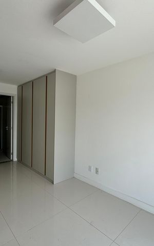 Apartamento para alugar com 324m², 3 quartos e 4 vagas Apartamento para alugar com 324m², 3 quartos e 4 vagasSuíte 2