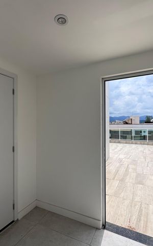 Apartamento para alugar com 324m², 3 quartos e 4 vagas Apartamento para alugar com 324m², 3 quartos e 4 vagasTerraço