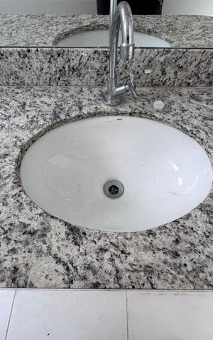 Apartamento para alugar com 324m², 3 quartos e 4 vagas Apartamento para alugar com 324m², 3 quartos e 4 vagasLavabo