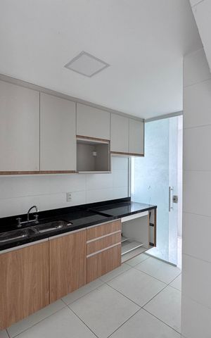 Apartamento para alugar com 324m², 3 quartos e 4 vagas Apartamento para alugar com 324m², 3 quartos e 4 vagasCozinha e Área de Serviço