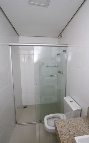 Apartamento à venda com 133m², 4 quartos e 3 vagasBanheiro do Quarto 3