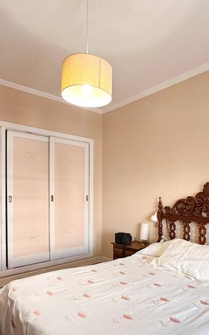 Casa à venda com 247m², 4 quartos e 3 vagas Casa à venda com 247m², 4 quartos e 3 vagasQuarto 1