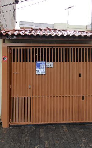 Casa à venda com 110m², 2 quartos e 2 vagasfachada