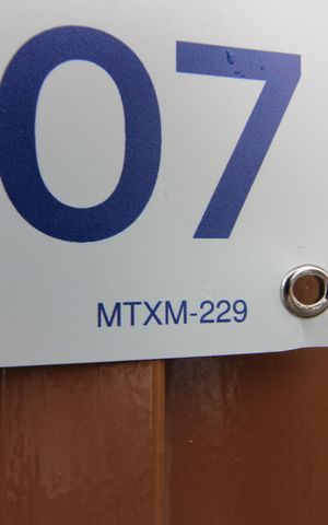 Casa à venda com 110m², 2 quartos e 2 vagascod. placa