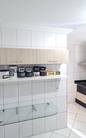 Casa à venda com 184m², 3 quartos e 2 vagas Casa à venda com 184m², 3 quartos e 2 vagasCozinha