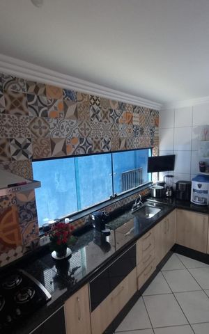 Casa à venda com 184m², 3 quartos e 2 vagas Casa à venda com 184m², 3 quartos e 2 vagasCozinha