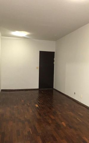 Apartamento à venda com 104m², 3 quartos e 1 vaga Apartamento à venda com 104m², 3 quartos e 1 vagaSala