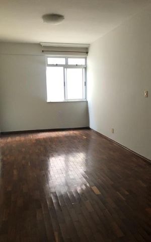 Apartamento à venda com 104m², 3 quartos e 1 vaga Apartamento à venda com 104m², 3 quartos e 1 vagaSala