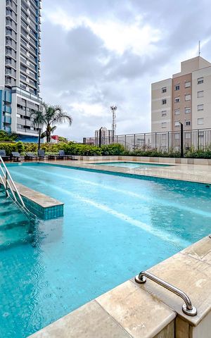 Apartamento à venda com 69m², 2 quartos e 1 vagaÁrea comum - Piscina