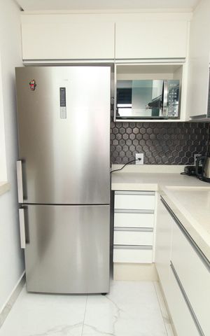 Apartamento à venda com 60m², 2 quartos e 2 vagas Apartamento à venda com 60m², 2 quartos e 2 vagasCozinha