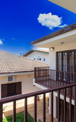 Casa para alugar com 488m², 4 quartos e 4 vagas Casa para alugar com 488m², 4 quartos e 4 vagasVaranda da Sala