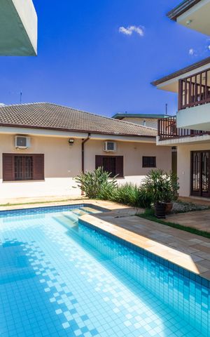 Casa para alugar com 488m², 4 quartos e 4 vagas Casa para alugar com 488m², 4 quartos e 4 vagasÁrea comum