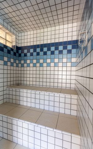 Casa para alugar com 488m², 4 quartos e 4 vagas Casa para alugar com 488m², 4 quartos e 4 vagasBanheiro social