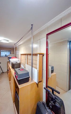 Casa à venda com 160m², 4 quartos e 2 vagasCloset da suíte 3
