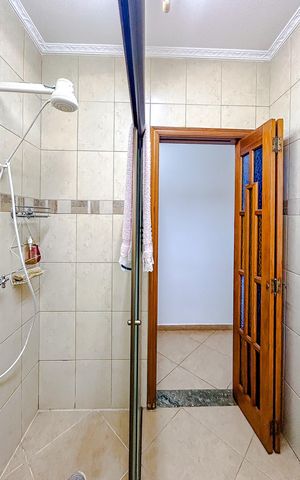 Casa à venda com 160m², 4 quartos e 2 vagasBanheiro da Suíte 1