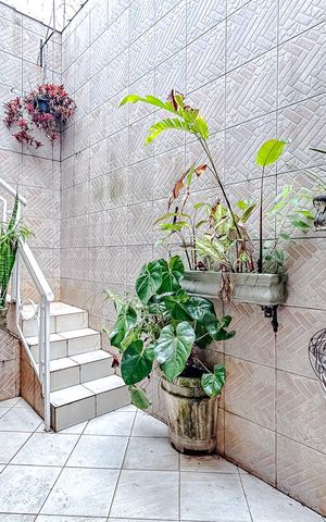 Casa à venda com 160m², 4 quartos e 2 vagasÁrea externa