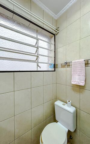 Casa à venda com 160m², 4 quartos e 2 vagasBanheiro da Suíte 1