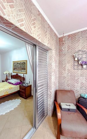 Casa à venda com 160m², 4 quartos e 2 vagasVaranda da Suíte 2
