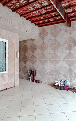 Casa à venda com 160m², 4 quartos e 2 vagasGaragem