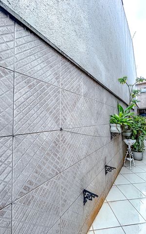 Casa à venda com 160m², 4 quartos e 2 vagasÁrea externa