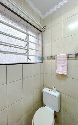 Casa à venda com 160m², 4 quartos e 2 vagasBanheiro da Suíte 1