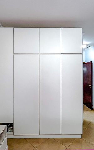 Casa à venda com 160m², 4 quartos e 2 vagasSuíte 1
