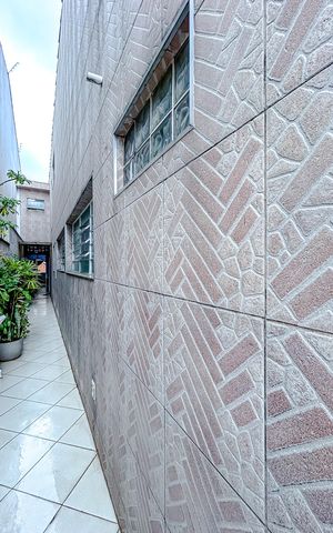 Casa à venda com 160m², 4 quartos e 2 vagasÁrea externa