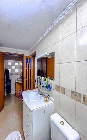 Casa à venda com 160m², 4 quartos e 2 vagasBanheiro da Suíte 2