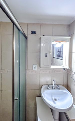 Casa à venda com 160m², 4 quartos e 2 vagasBanheiro da Suíte 3