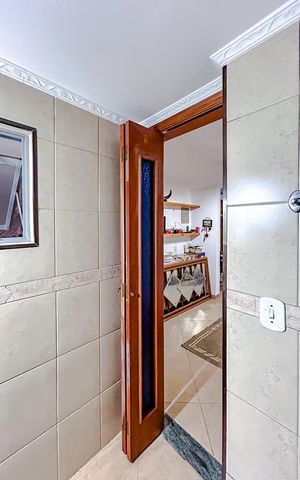 Casa à venda com 160m², 4 quartos e 2 vagasBanheiro da Suíte 3