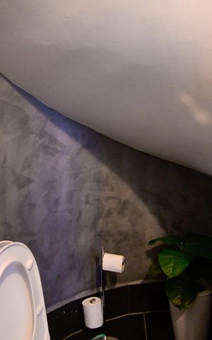 Casa à venda com 320m², 4 quartos e 4 vagas Casa à venda com 320m², 4 quartos e 4 vagasLavabo