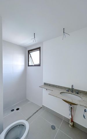 Apartamento à venda com 95m², 2 quartos e 1 vagaBanheiro da Suíte 1
