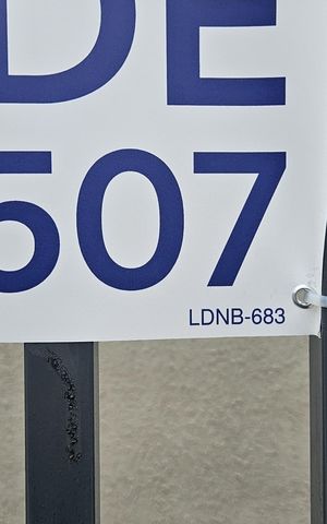 Apartamento à venda com 40m², 2 quartos e sem vaga Apartamento à venda com 40m², 2 quartos e sem vagaPlaca instalada na fachada do condomínio - Código da placa: LDNB-683