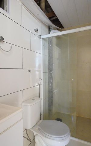 Apartamento para alugar com 75m², 2 quartos e sem vagaBanheiro