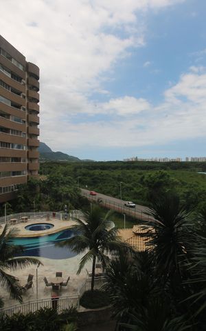 Apartamento à venda com 134m², 4 quartos e 3 vagasÁrea de serviço - Vista