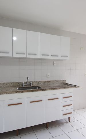 Apartamento à venda com 134m², 4 quartos e 3 vagasCozinha
