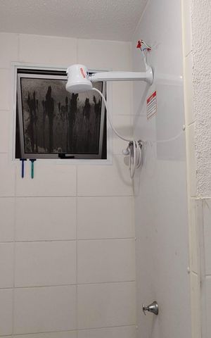 Apartamento para alugar com 42m², 2 quartos e 1 vaga Apartamento para alugar com 42m², 2 quartos e 1 vagaBanheiro