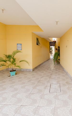 Casa à venda com 174m², 3 quartos e 4 vagas Casa à venda com 174m², 3 quartos e 4 vagasGaragem