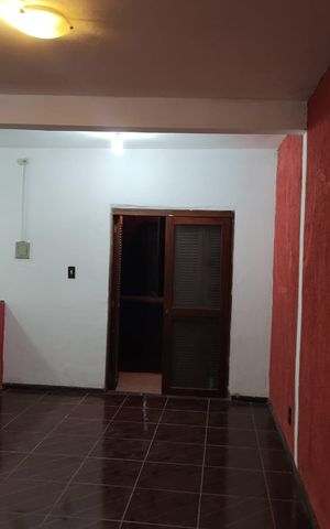 Casa à venda com 160m², 3 quartos e 2 vagas Casa à venda com 160m², 3 quartos e 2 vagasSala
