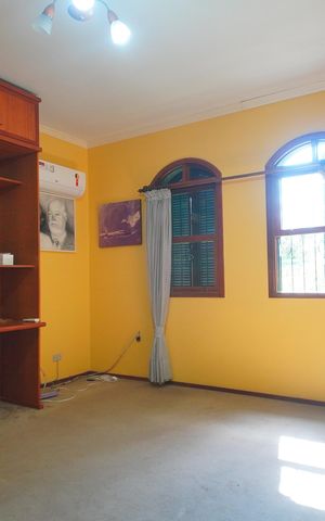 Casa à venda com 400m², 6 quartos e 2 vagasquarto 5