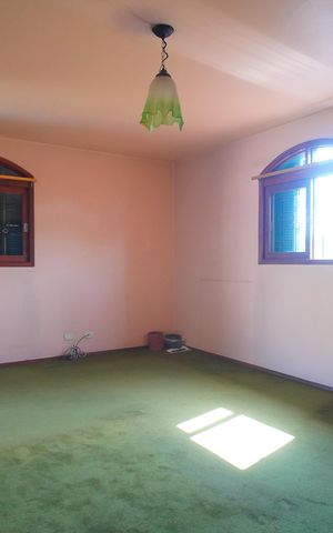 Casa à venda com 400m², 6 quartos e 2 vagasSuíte