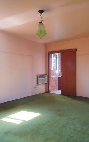 Casa à venda com 400m², 6 quartos e 2 vagasSuíte