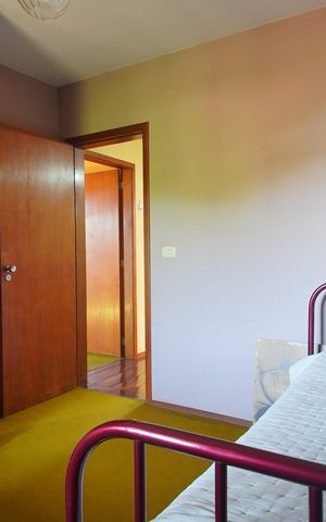 Casa à venda com 400m², 6 quartos e 2 vagasQuarto 4