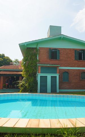 Casa à venda com 400m², 6 quartos e 2 vagasPiscina