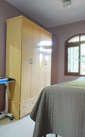 Casa à venda com 400m², 6 quartos e 2 vagasQuarto 1