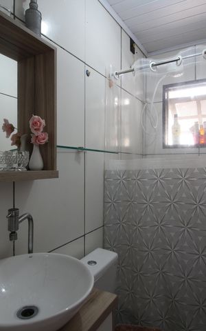 Casa de condomínio à venda com 91m², 3 quartos e 3 vagasBanheiro 1