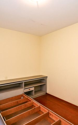 Casa à venda com 327m², 4 quartos e 2 vagasSuíte 3